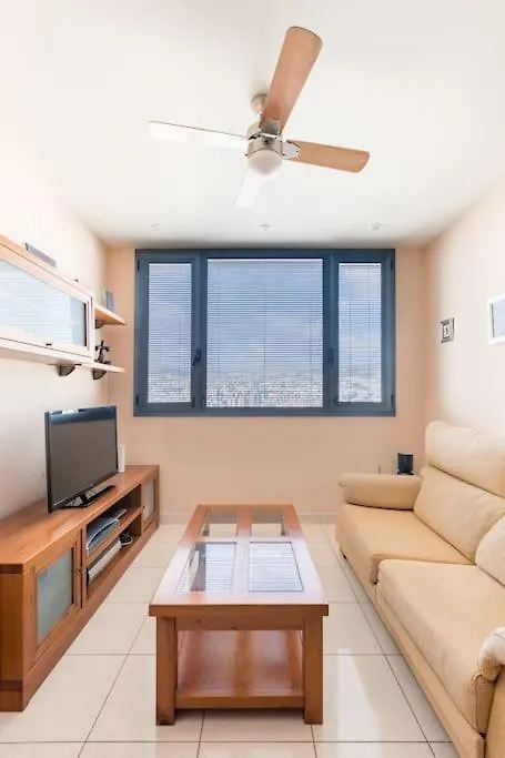 Santa Cruz Skyline: High Views Apartment  Santa Cruz de Tenerife