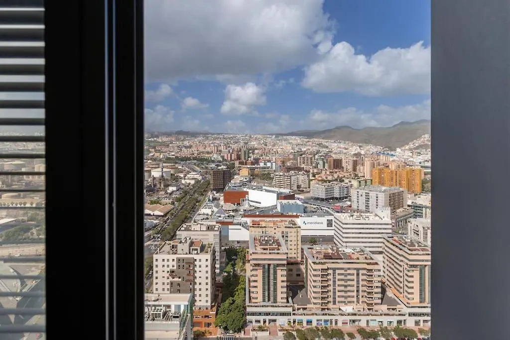 Santa Cruz Skyline: High Views Apartment 0*, Santa Cruz de Tenerife Spain